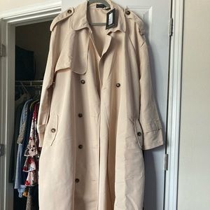 Pretty Little Thing Trench Coat. BRAND NEW!